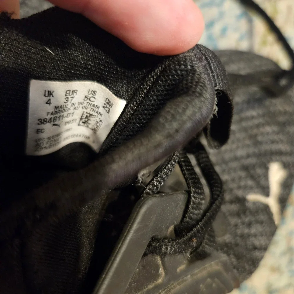 PUMA Softride Black Running Shoes Sneakers Size 5C‎ Youth Kids